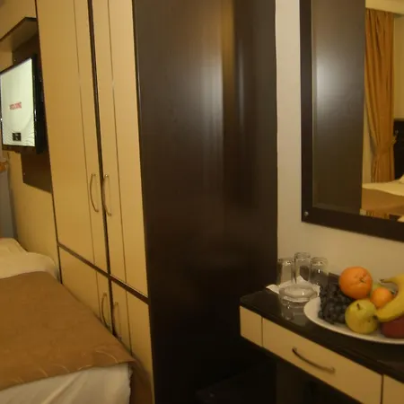 Merdan Hotel 3*