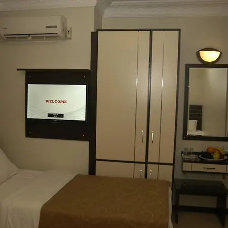 Merdan Hotel Istanboel